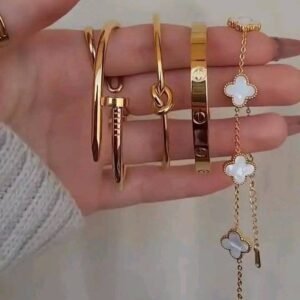 Jewelry & accessories