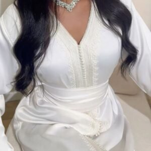 Algerian aid dresses